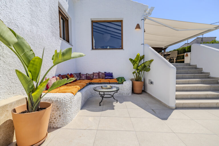 CaRulleta - Sivi Vacation - Sofa Exterior 2